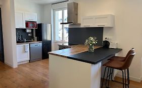 Appartement Confortable De 80M2 Centre Ville De Quimper & Parking Prive
